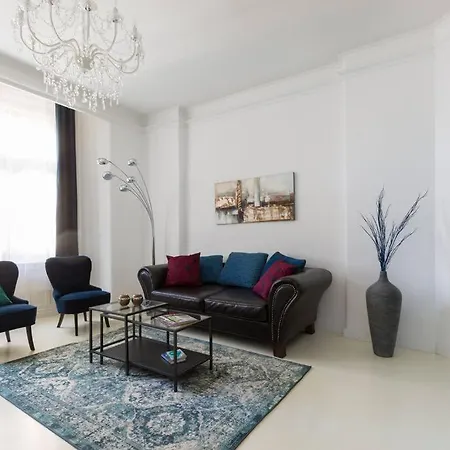 Apartment Grand Style&luxury In The Center - 3br With Balcony *