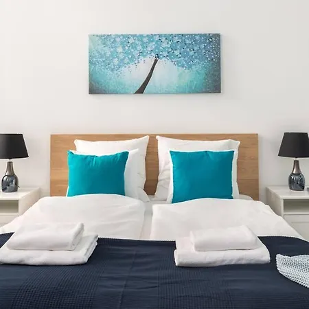 Apartment Grand Style&luxury In The Center - 3br With Balcony *