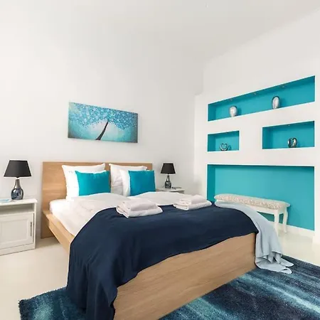 Grand Style&luxury In The Center - 3br With Balcony Apartment *