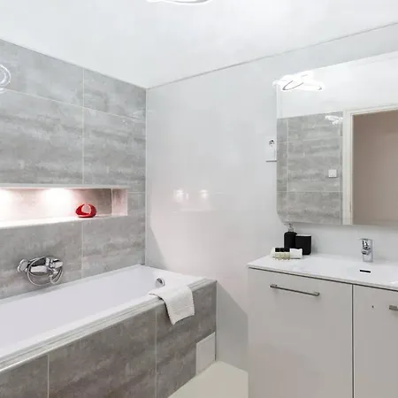 Grand Style&luxury In The Center - 3br With Balcony * Budapest